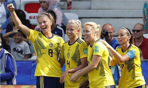 مدرب منتخب السويد للسيدات: لقاء امريكا هو الاصعب