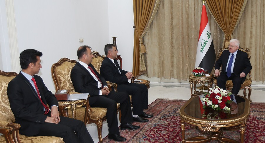الرئيس معصوم يؤكد دعمه للمطالب المشروعة لجميع فلاحي العراق
