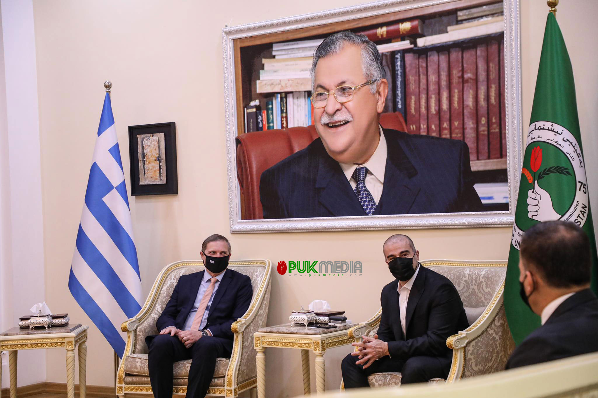 بالصور.. بافل طالباني يستقبل القنصل اليوناني العام باربيل