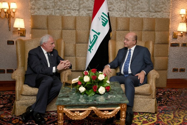 رئيس الجمهورية يؤكد تعزيز العلاقات بين العراق وفلسطين