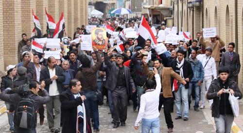 تظاهرة في بغداد تنديدا بحظر المشروبات الكحولية