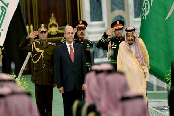 الملك سلمان يستقبل رئيس الجمهورية برهم صالح