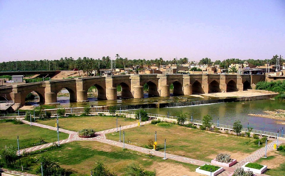 جسر الوند الاثري بمدينة خانقين