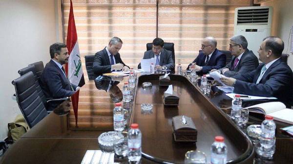 المركزي العراقي يوقع اتفاقية التعاون في مجال التدريب والاستشارات
