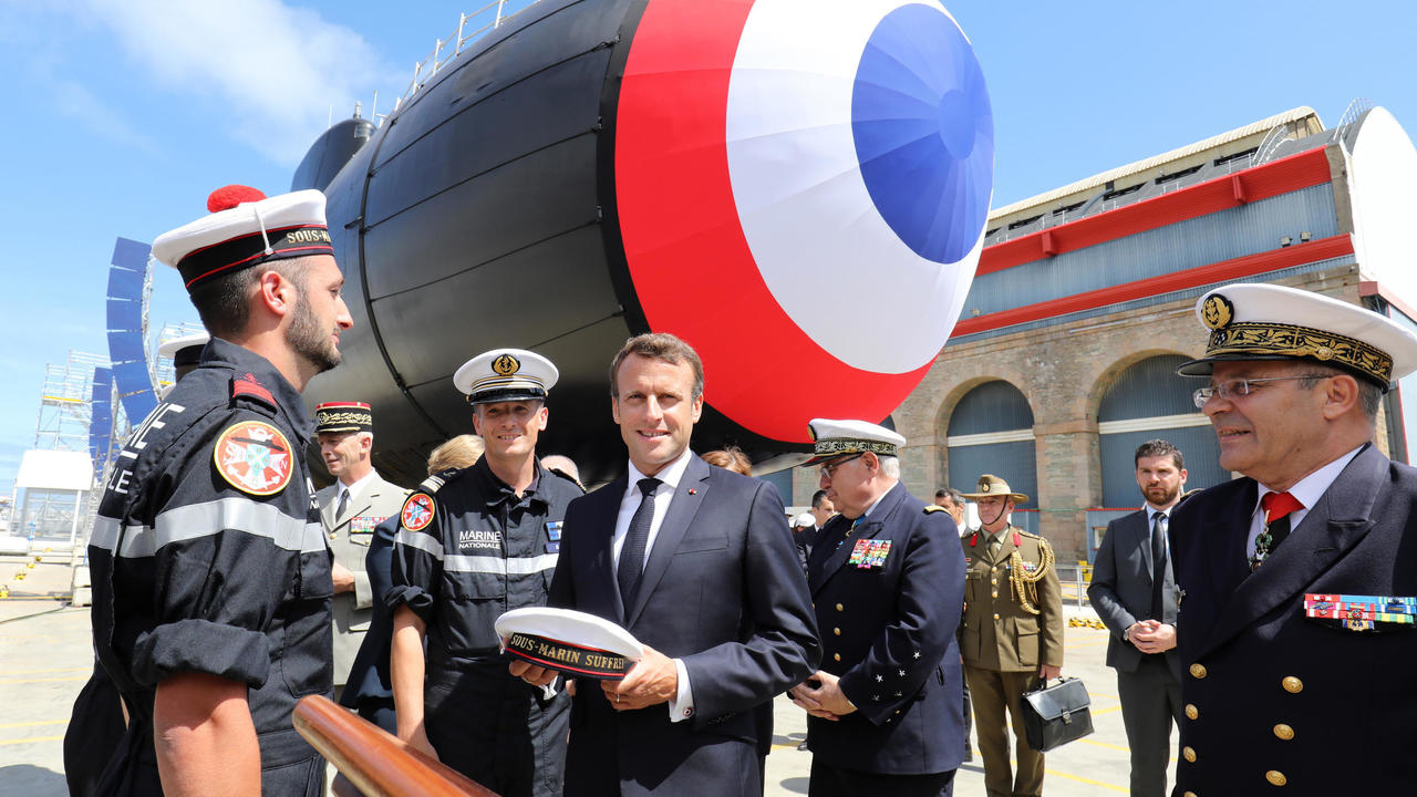 فرنسا تطلق بنجاح أول صاروخ كروز من غواصة