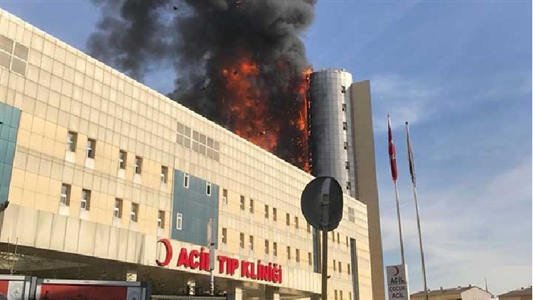 حريق بمستشفى في اسطنبول 
