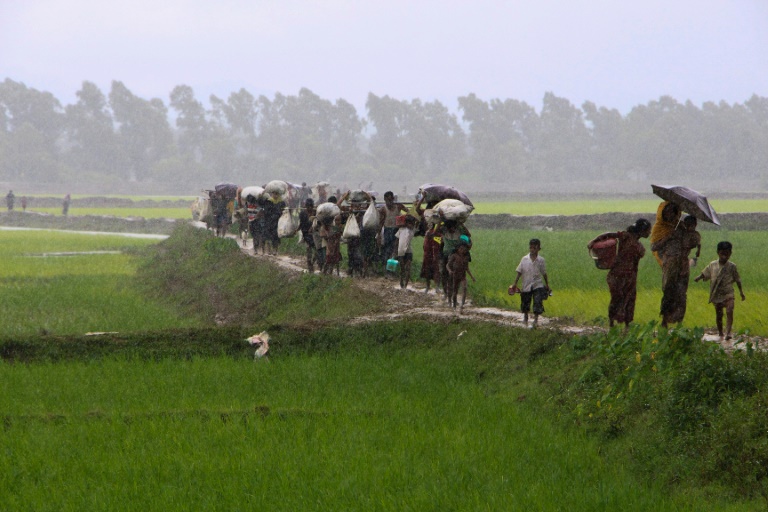 نزوح 60 الف شخص هربا من العنف في بورما 