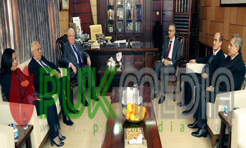 بالصور.. الرئيس معصوم يزور المكتب السياسي للـ أ.و.ك