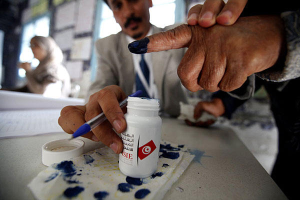 فتح مراكز الاقتراع في الخارج للانتخابات التشريعية التونسية