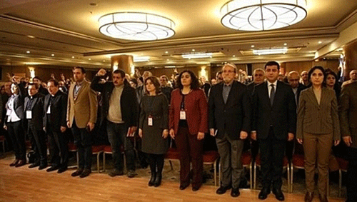 حزب الشعوب الديمقراطي يدعم الادارة الذاتية بغربي كوردستان
