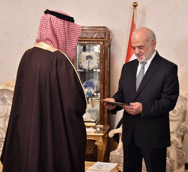 الجعفري يتسلـم أوراق اعتماد سفير السعودية بعد 25 عاما من القطيعة