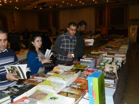 "كلاويز" والمعرض السنوي للكتب