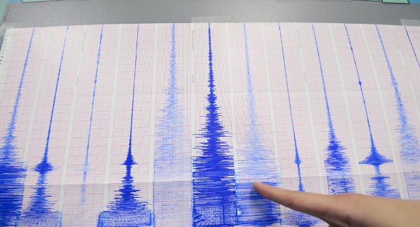 زلزال نادر يضرب بحر اليابان
