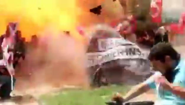 بالفيديو.. لحظات قبل التفجير الارهابي في بروسوس