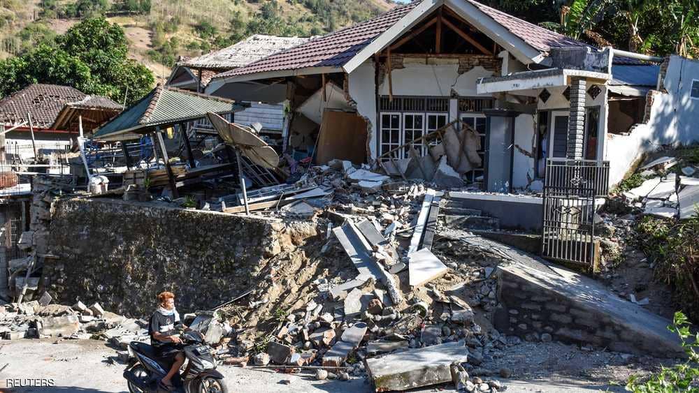 زلزال يضرب اندونيسيا بعد أيام على الكارثة الأولى