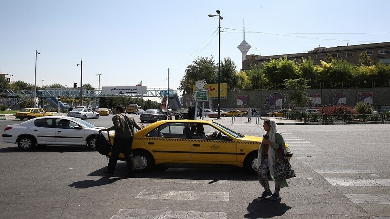 مصرع واصابة العشرات في حادث سير بإيران 