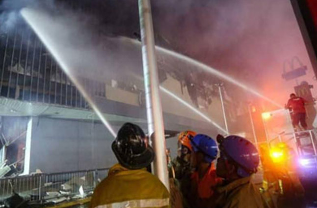 الفلبين.. مقتل 37 شخصا في حريق بمركز تجاري 