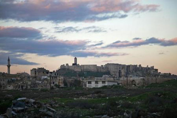 انفجار يدمر سور قلعة أثرية في حلب