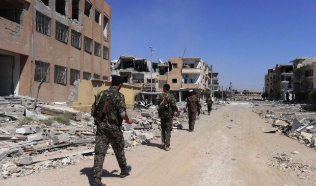 قوات سوريا الديمقراطية تقتل 17 ارهابياً في الرقة