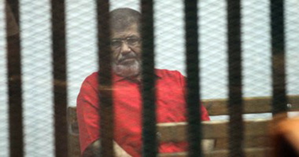 مصر.. استئناف محاكمة مرسي في التخابر