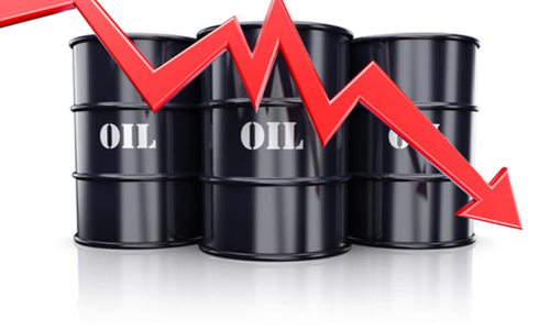 تراجع اسعار النفط بفعل تخمة المعروض