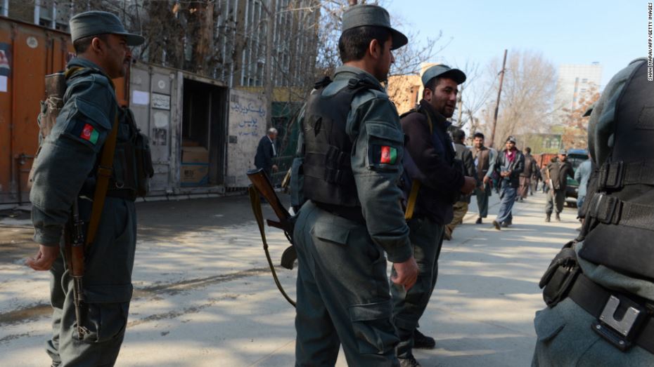 مقتل 8 إثر انفجارات في أفغانستان 