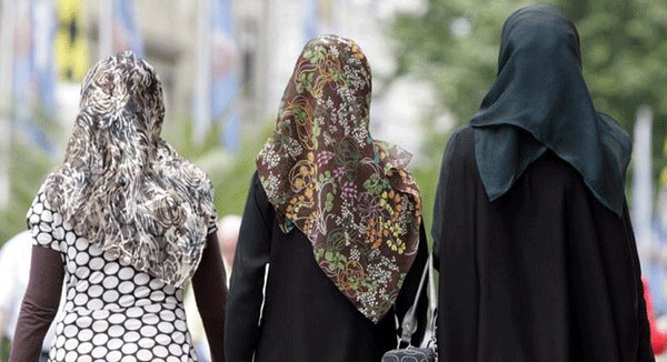 محكمة أوروبية تؤيد فرنسا بحظر ارتداء الحجاب