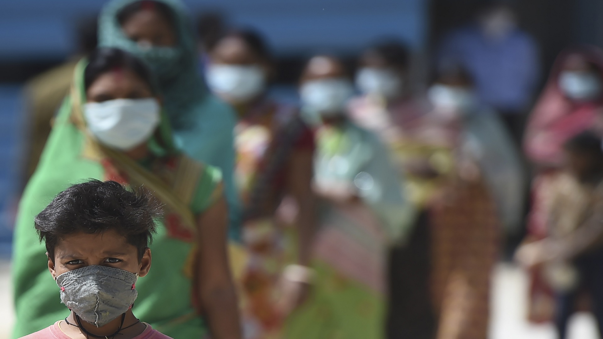 الهند تسجل مئات الإصابات بكورونا