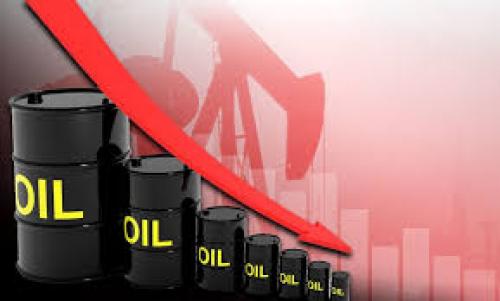 النفط بأدنى مستوى في 2015 