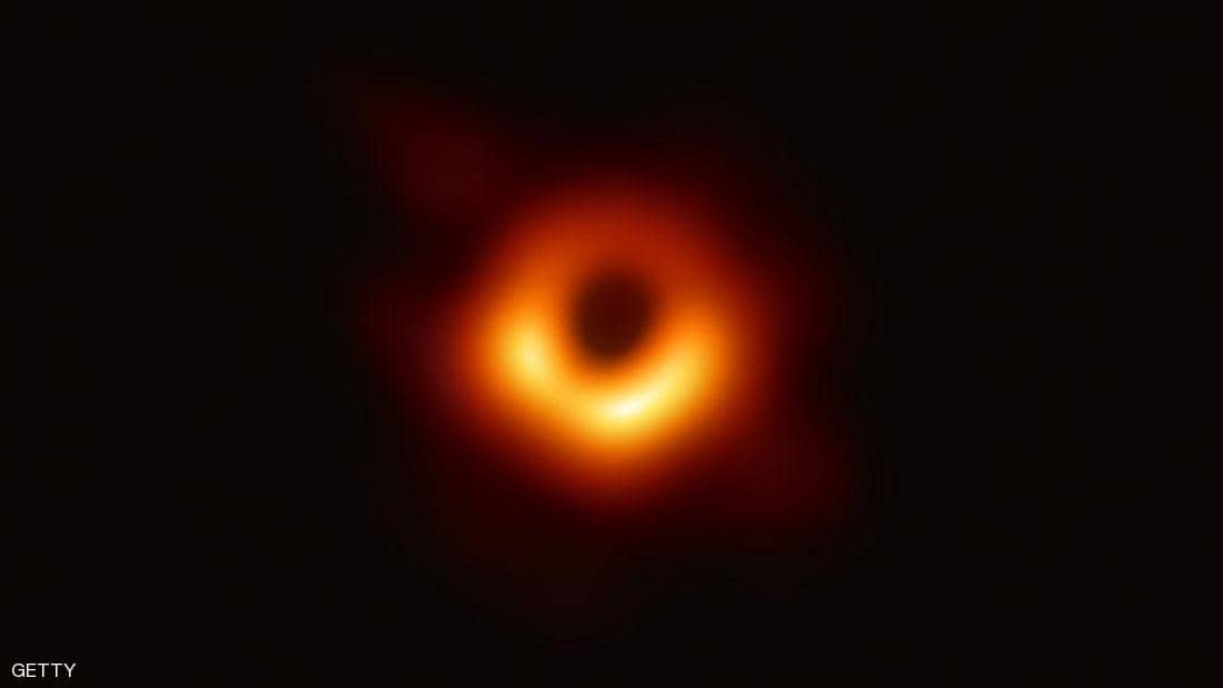 اكتشاف ثقب أسود عملاق في الفضاء