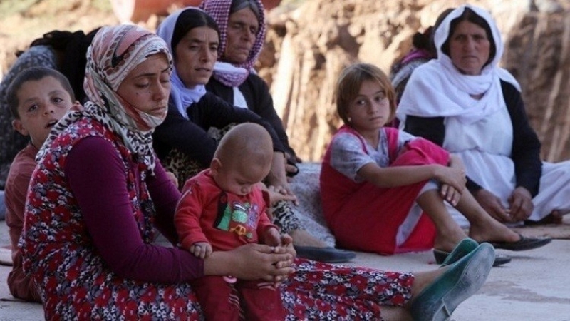 نساء ايزيديات ضحايا داعش الارهابي