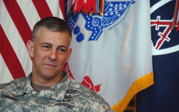 قائد أمريكي: تحرير الرقة يعمل على قطع وصول داعش الى الموصل