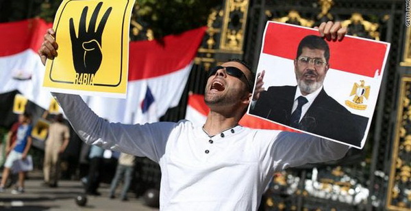 الشرطة المصرية تفشل تظاهرات الاخوان في اسبوع قسم الثورة 