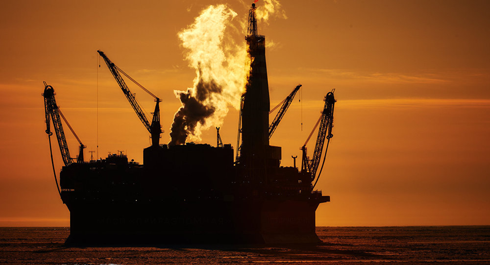 العقوبات الامريكية ترفع أسعار النفط