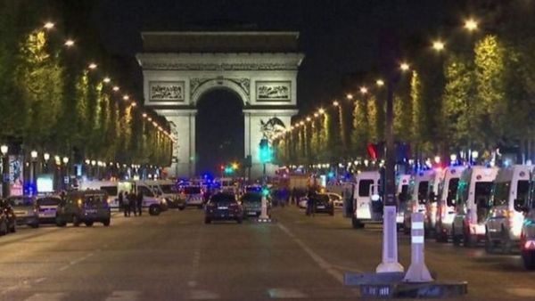 داعش يتبنى هجوم باريس 