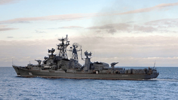 سفينة روسية تضطر لاستخدام النار لإبعاد سفينة تركية في بحر إيجة