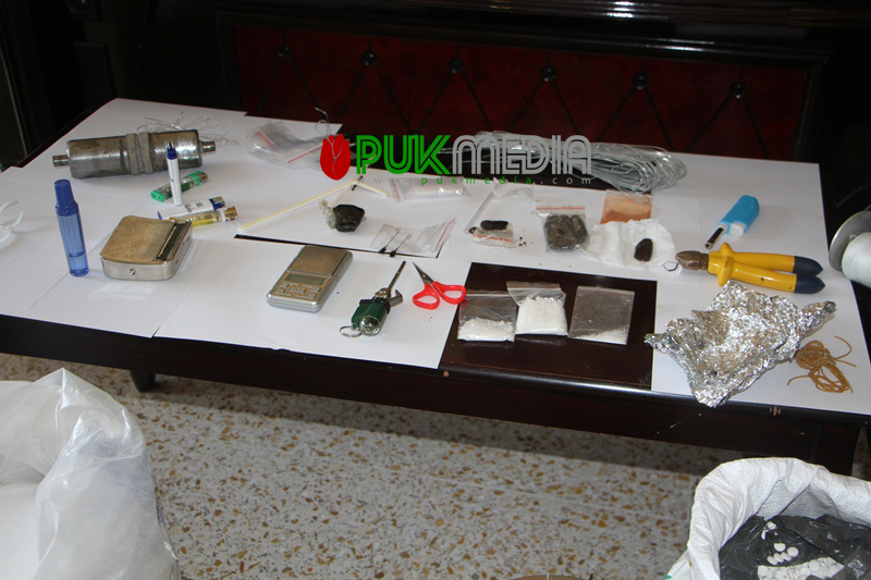اعتقال 12 شخصاً لتعاطي والمتاجرة بالمخدرات بالسليمانية