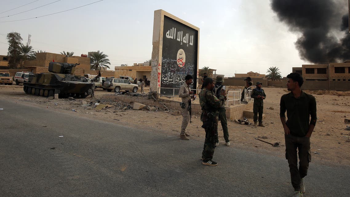 داعش يهاجم مجمعا بناحية الرياض
