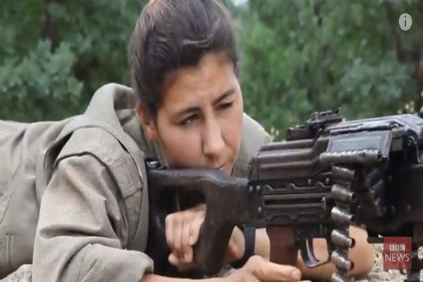 بالفيديو.. تقرير عن المقاتلات الكورديات يزعج تركيا