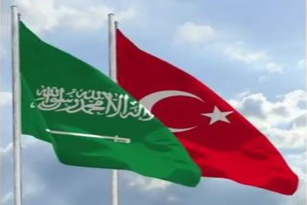 العلمان التركي والسعودي