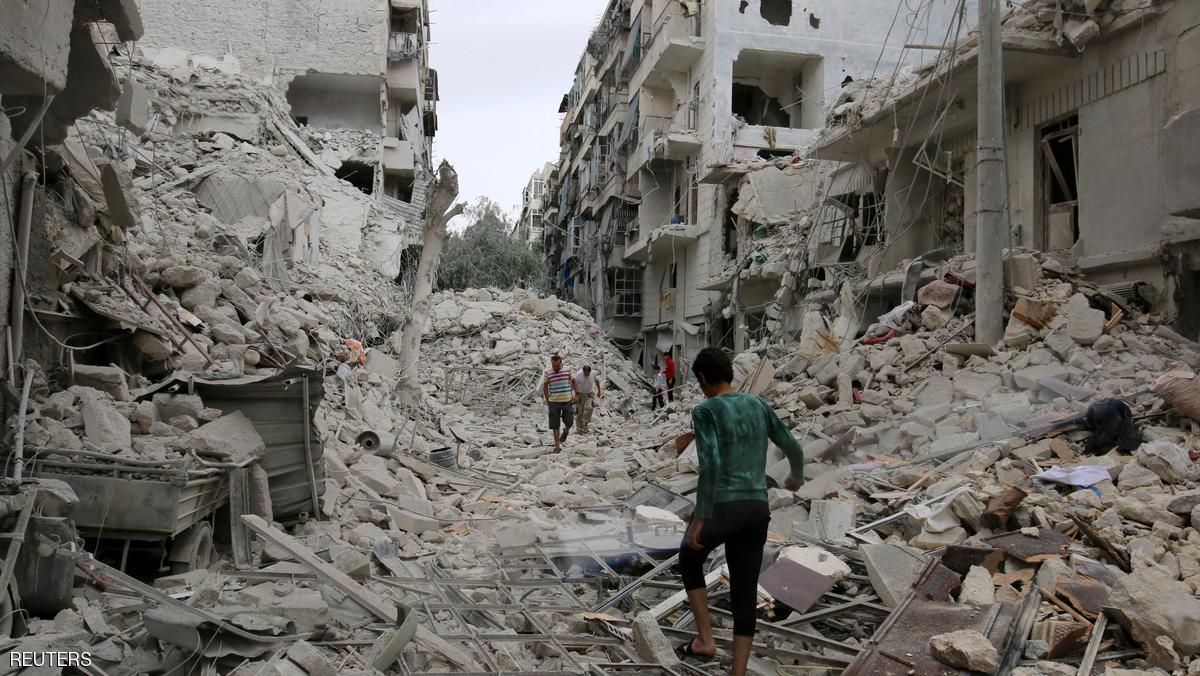  غارات تقتل عشرات المدنيين وتدمر 40 مبنى بحلب