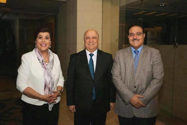 وزير الثقافة يلتقي نظيره الأردني في عمان