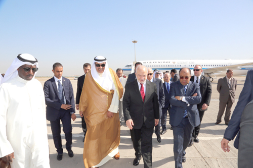 وزير خارجية الكويت والعربي في بغداد لتقديم الدعم للعراق ضد داعش