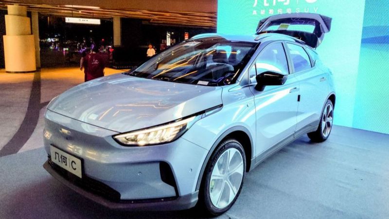 شركتان صينيتان تستعدان لإنتاج سيارة ذكية