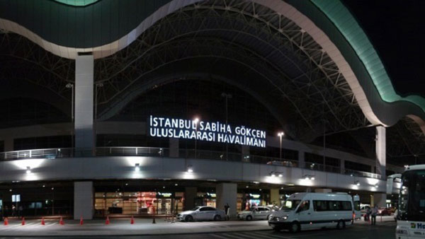 اشتباكات في محيط مطار صبيحة الدولي في اسطنبول