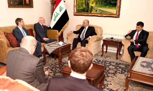 الرئيس برهم صالح يبحث مع جيمس جيفري العلاقات الثنائية