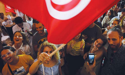 تونس.. نتائج الانتخابات لـ 16 مرشحا