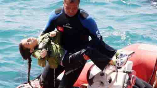 غرق 14 مهاجرا كورديا قبالة السواحل اليونانية 