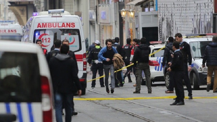 إصابة 3 أشخاص في انفجار باسطنبول