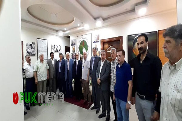الاتحاد الوطني في دمشق ينظم مراسيم بذكرى رحيل مام جلال
